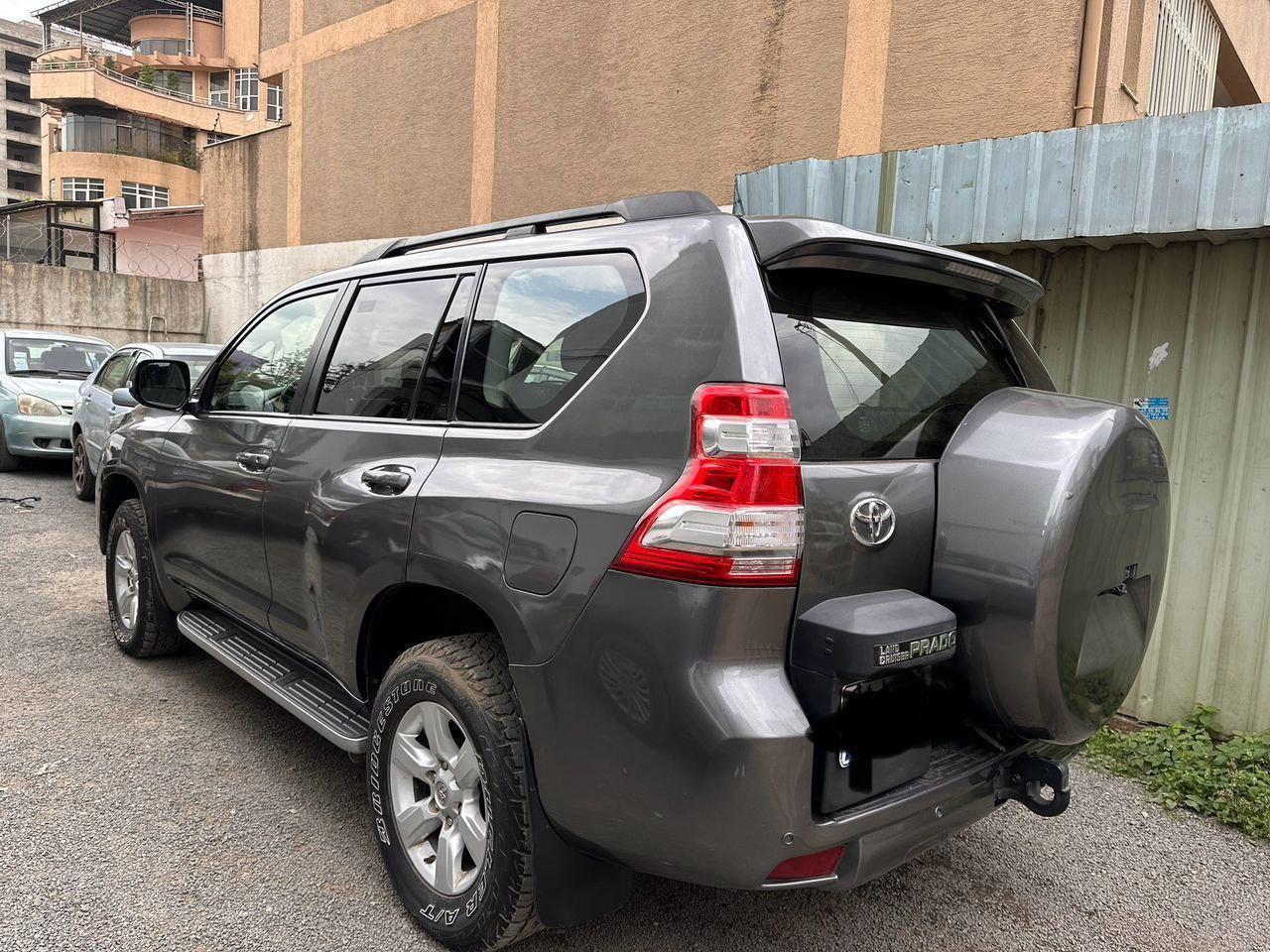 Land Cruiser Prado 