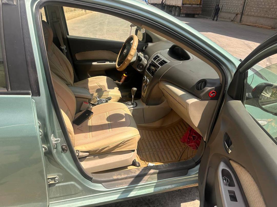 Yaris Sedan