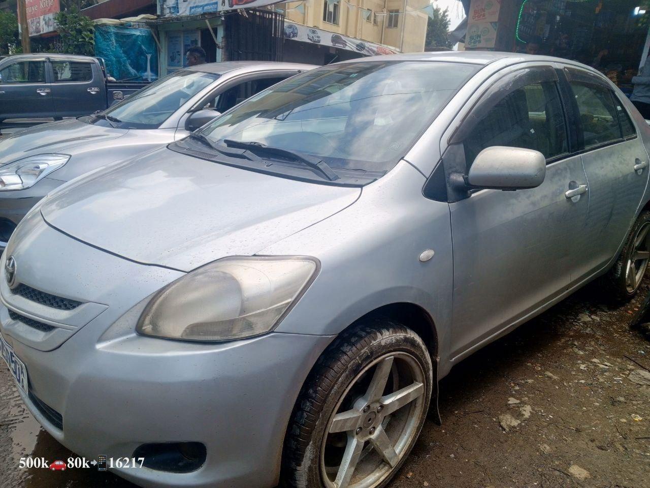 Yaris Belta