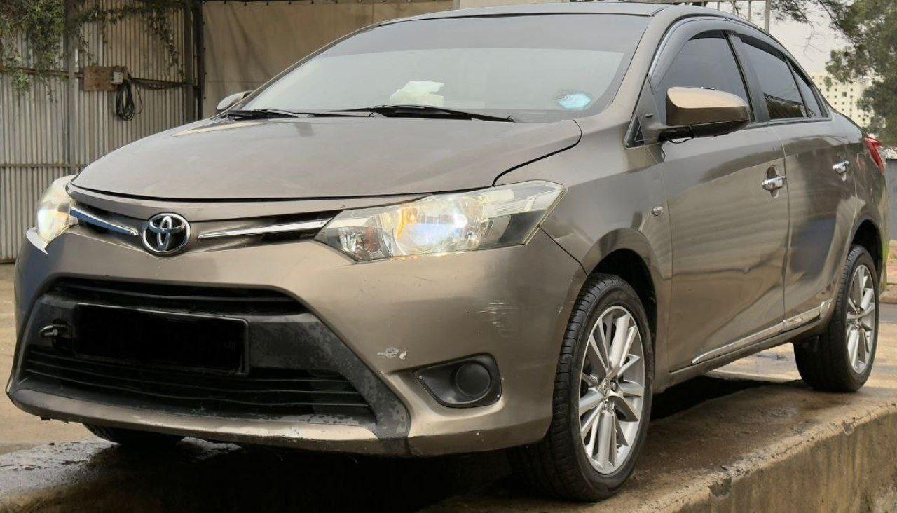 Yaris Sedan