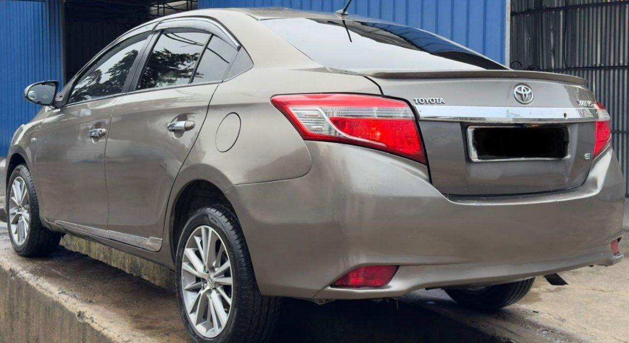 Yaris Sedan