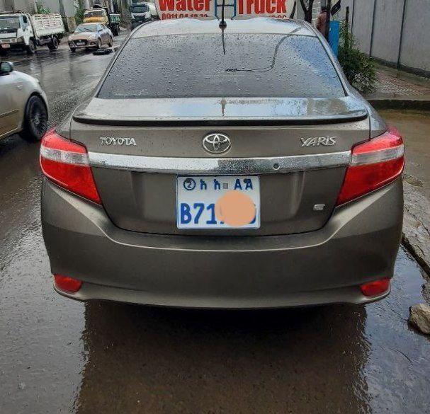 Yaris sedan