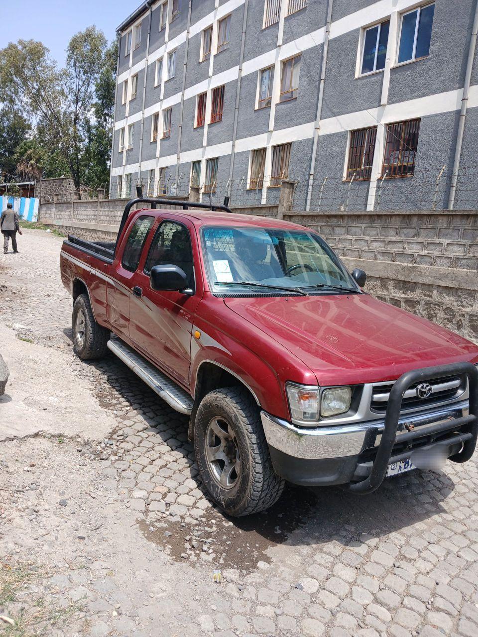 Hilux 2LT
