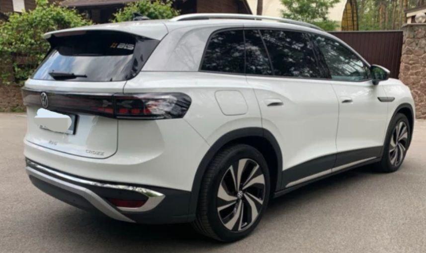 Volks Wagen ID6 pro Cross