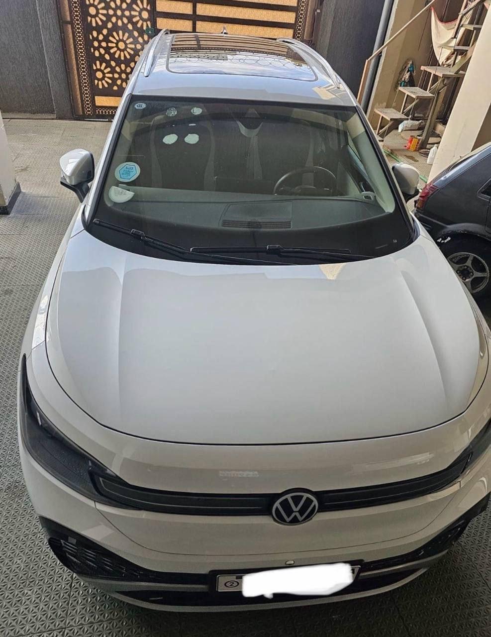 Volks Wagen ID6 pro Cross