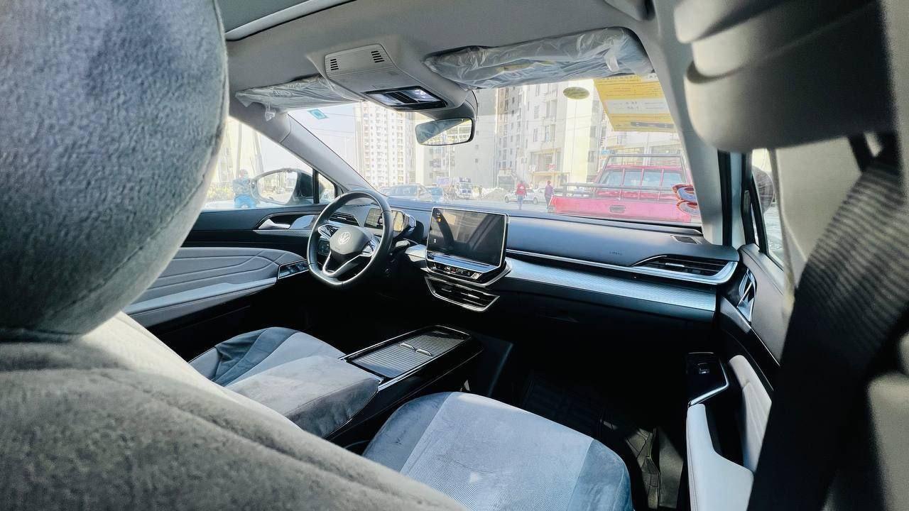 Volks Wagen ID6 pro Cross